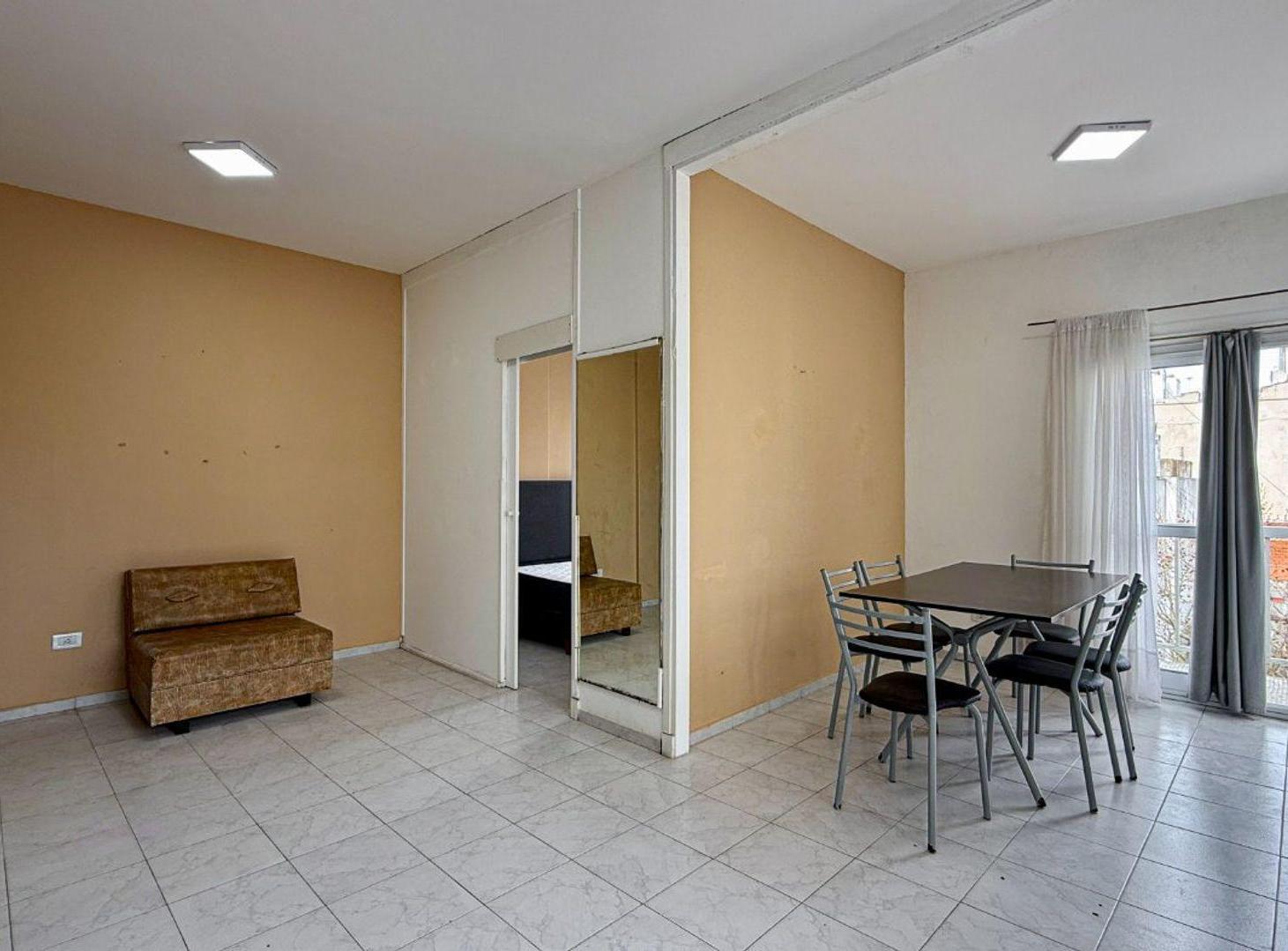 Foto de VENTA DEPTO 2 AMB C/ BALCON VISTA AL MAR GUEMES, imagen 4