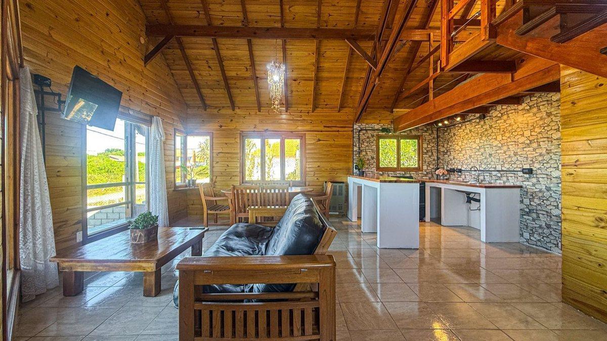 Foto de VENTA CASA 3 AMB MAR CHIQUITA A PASOS DEL MAR., imagen 1