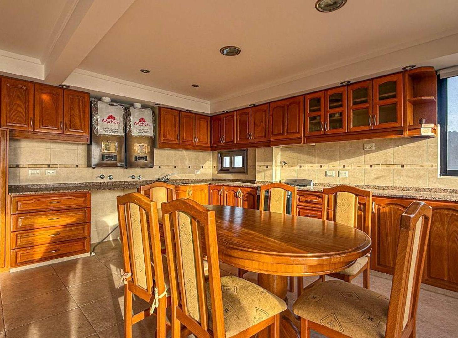 Foto de VENTA TRÍPLEX STELLA MARIS FRENTE AL MAR COCHERA, imagen 3