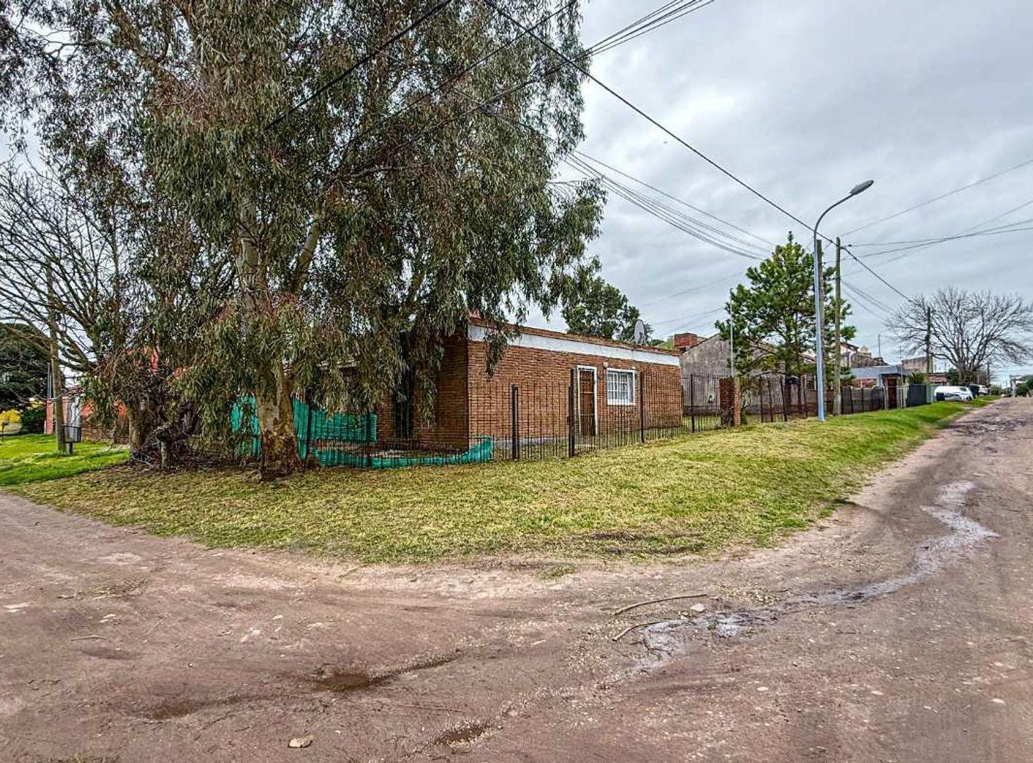 Foto de VENTA CASA 3 AMBIENTES A RECICLAR FARO NORTE, imagen 1