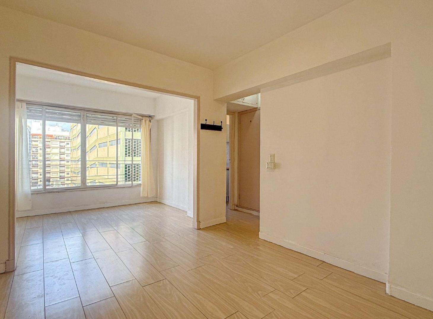 Foto de VENTA DE MONOAMBIENTE CENTRO AL FRENTE LUMINOSO, imagen 2