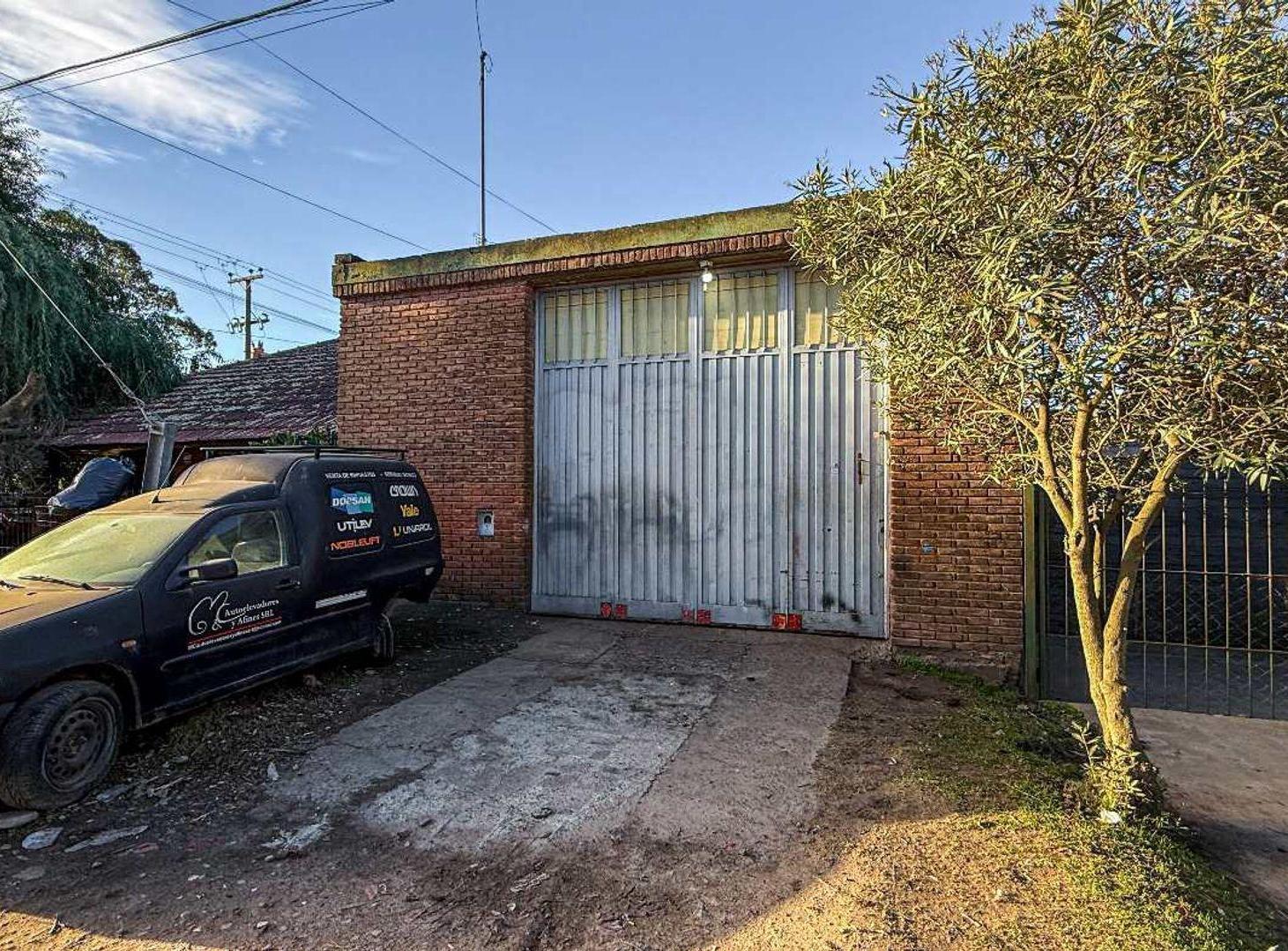 Foto de CASA Y LOCAL COMERCIAL EL MARTILLO, imagen 1