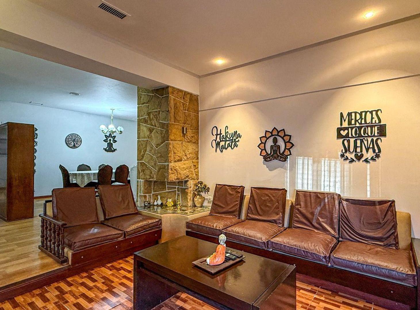Foto de Venta Casa 6 ambientes Chauvin con cochera, imagen 5