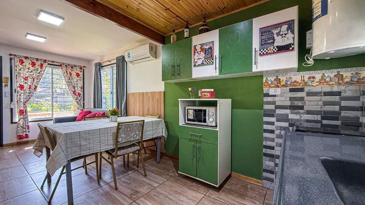 Foto de VENTA CASA 3 AMBIENTES PARQUE BRISTOL, imagen 2