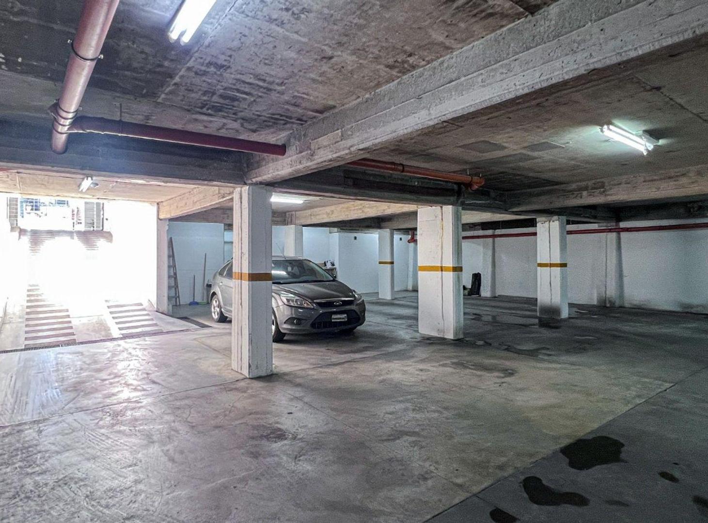 Foto de ALQUILER DEPARTAMENTO 2 AMBIENTES CHAUVIN COCHERA, imagen 5