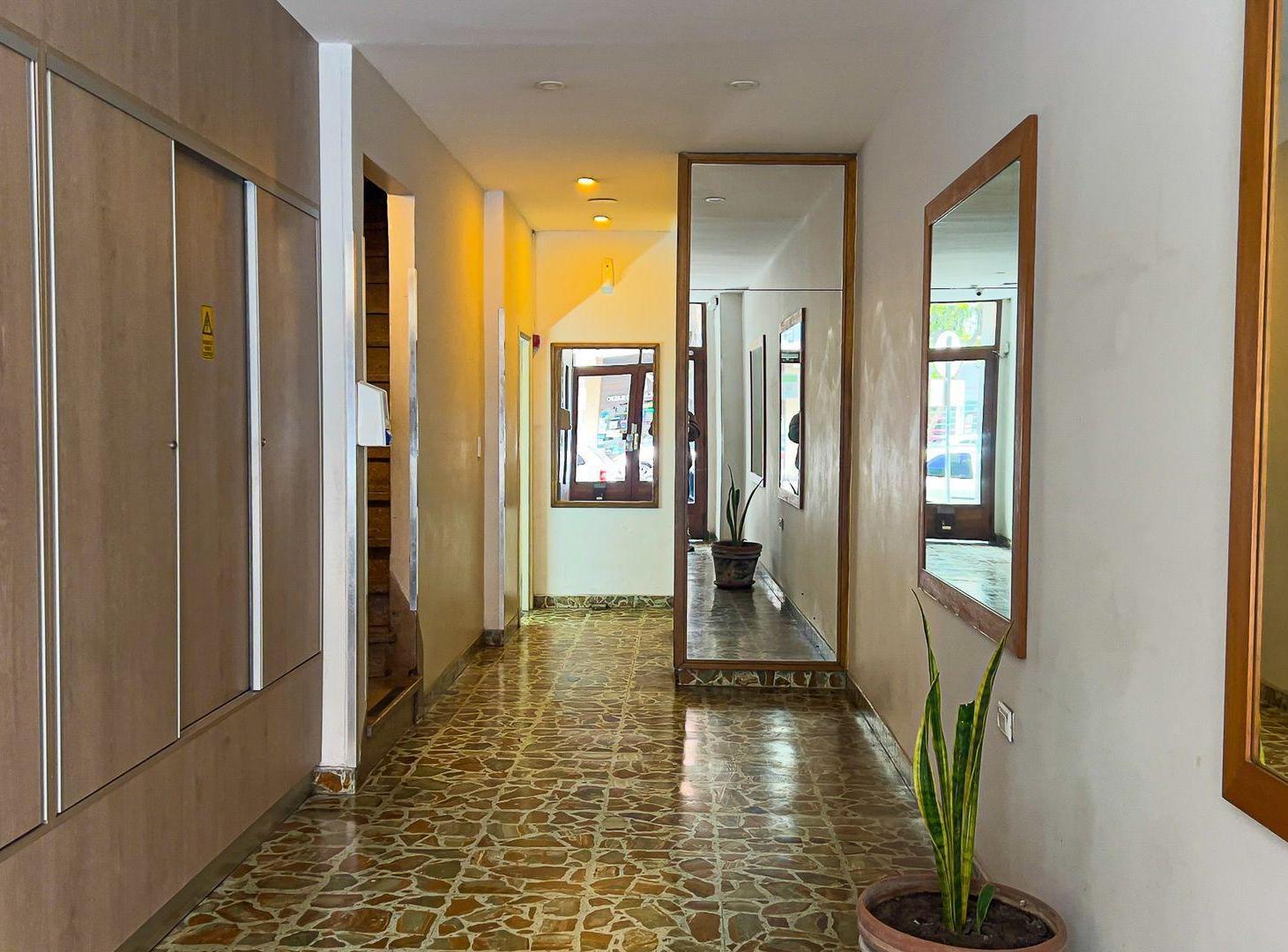 Foto de VENTA DEPARTAMENTO 2 AMBIENTES CON DEP. CENTRO, imagen 5