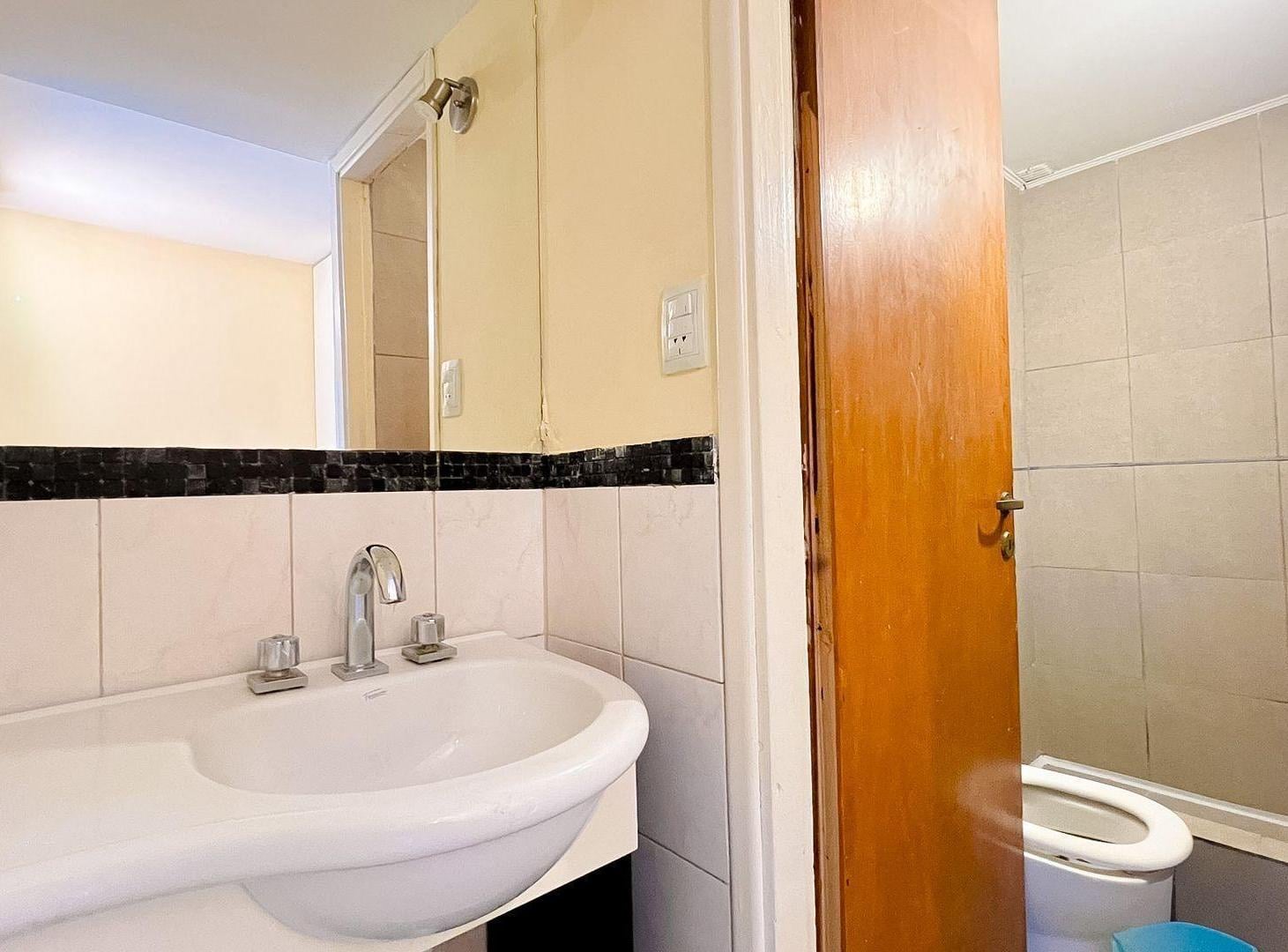 Foto de Venta duplex 3 amb barrio Villa Primera c cochera, imagen 4