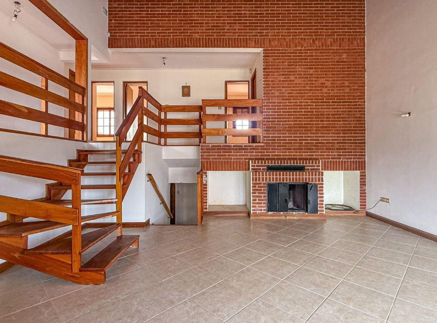 Foto de VENTA CHALET 5 AMB STA. CLARA A METROS DEL MAR, imagen 4