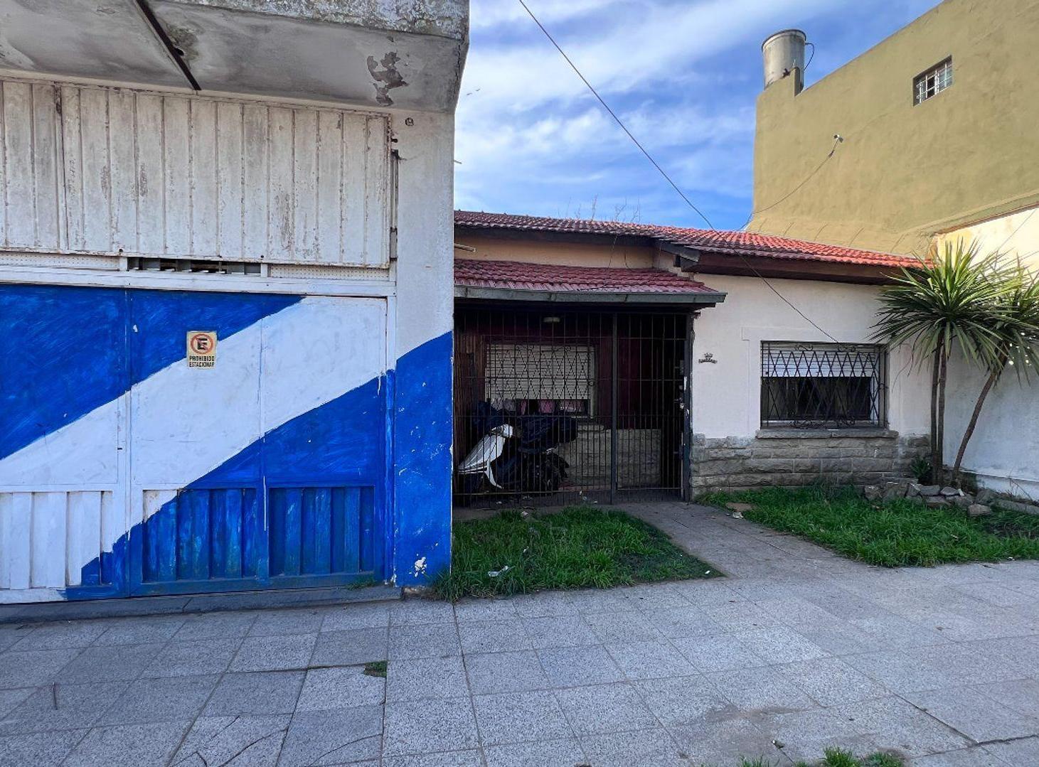 Foto de VENTA CASA 3 AMB CON LOCAL COMERCIAL, imagen 1
