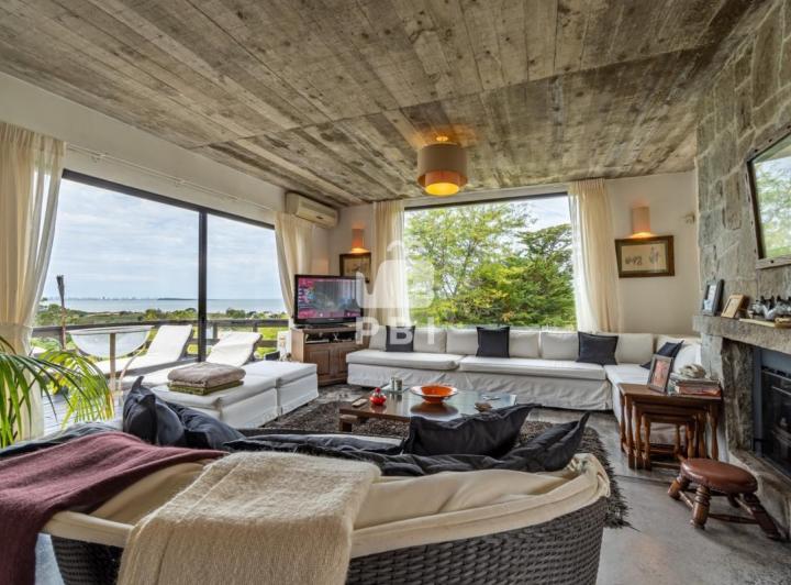 Foto de Casa en venta en las Grutas, Punta Ballena - Ref : PBI2861, imagen 2