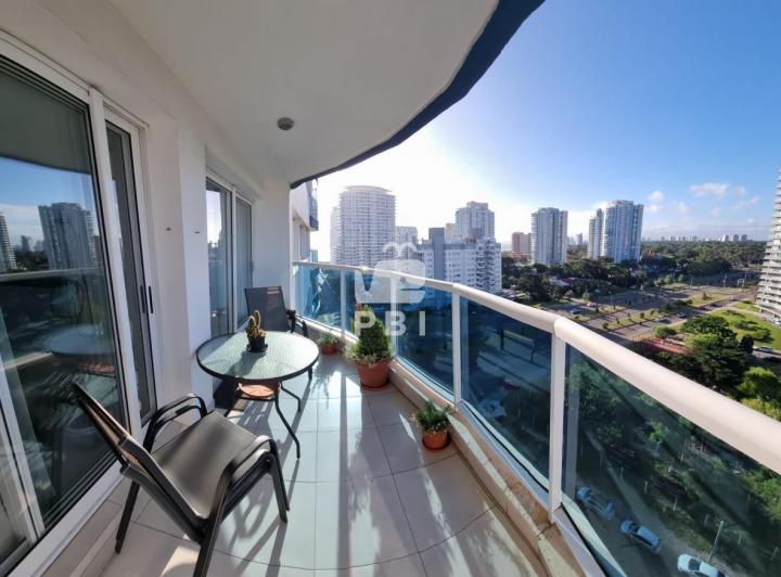 Apartamento de 2 Dormitorios con Parrillero Propio - Casino Tower - Ref : PBI14307
