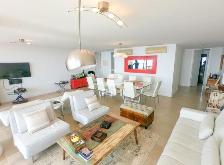 Foto de Apartamento de 3 dormitorios en Lomo De La Ballena , Punta Ballena, imagen 4