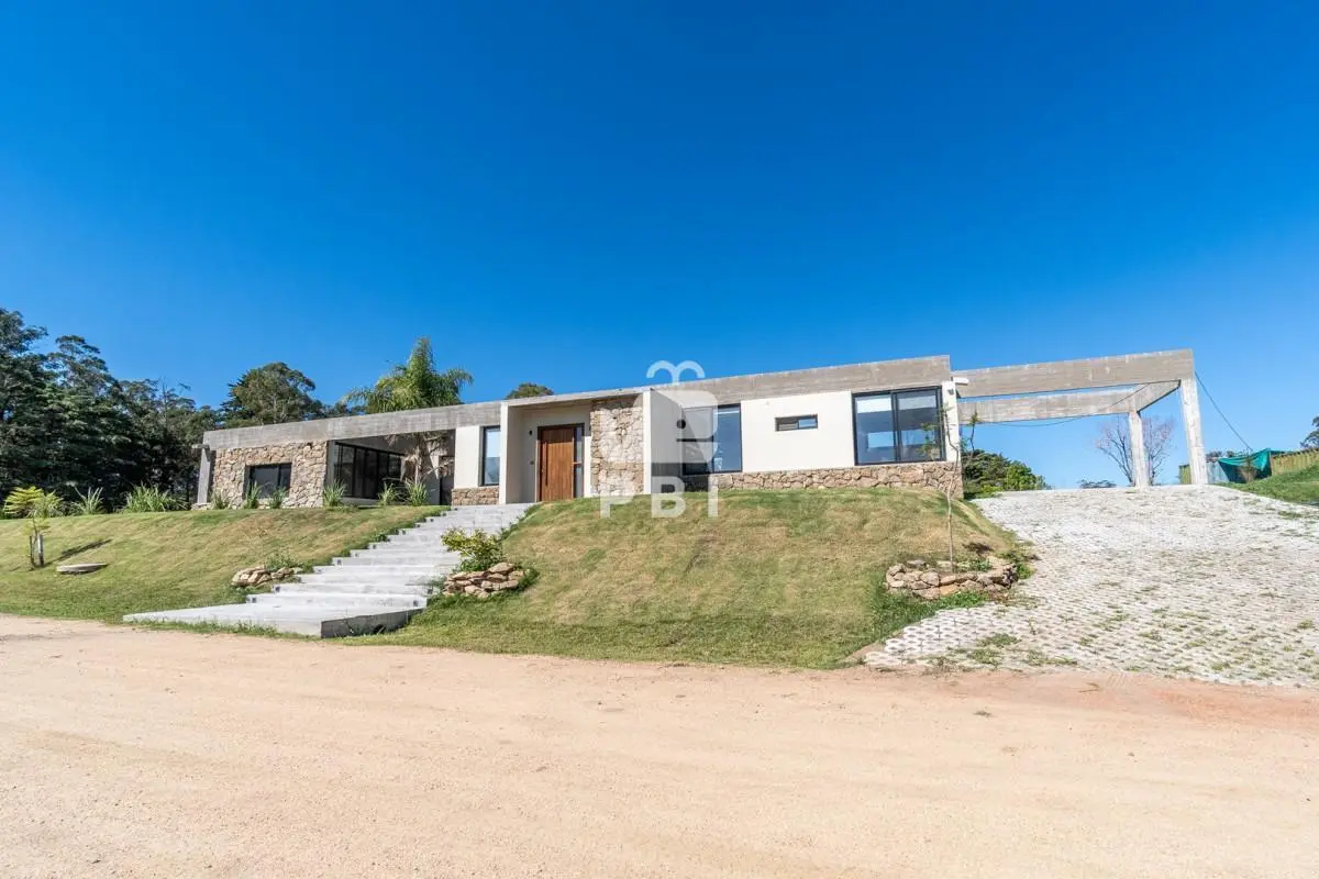 Venta Casa de 4 dormitorios en La Jacinta FINANCIADA, Punta Ballena - Ref : PBI15685 1