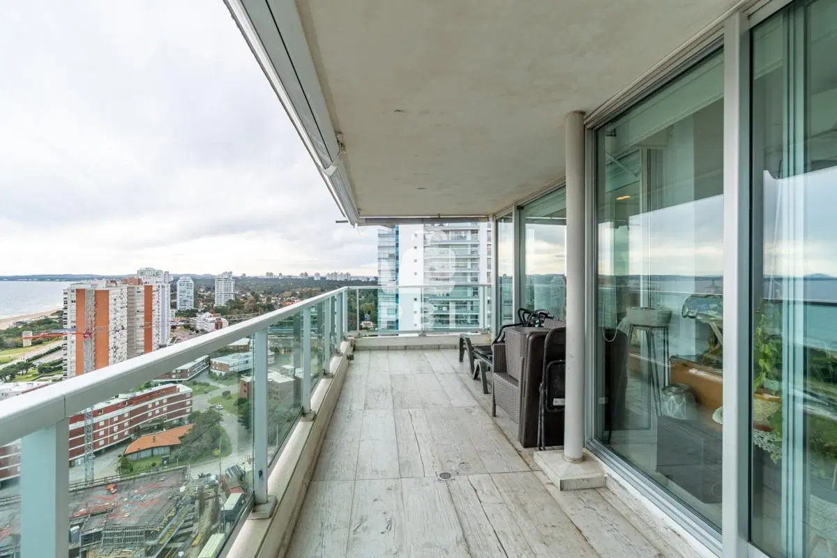 Venta de Apartamento 3 dormitorios - Gala Tower - Ref : PBI15873 8