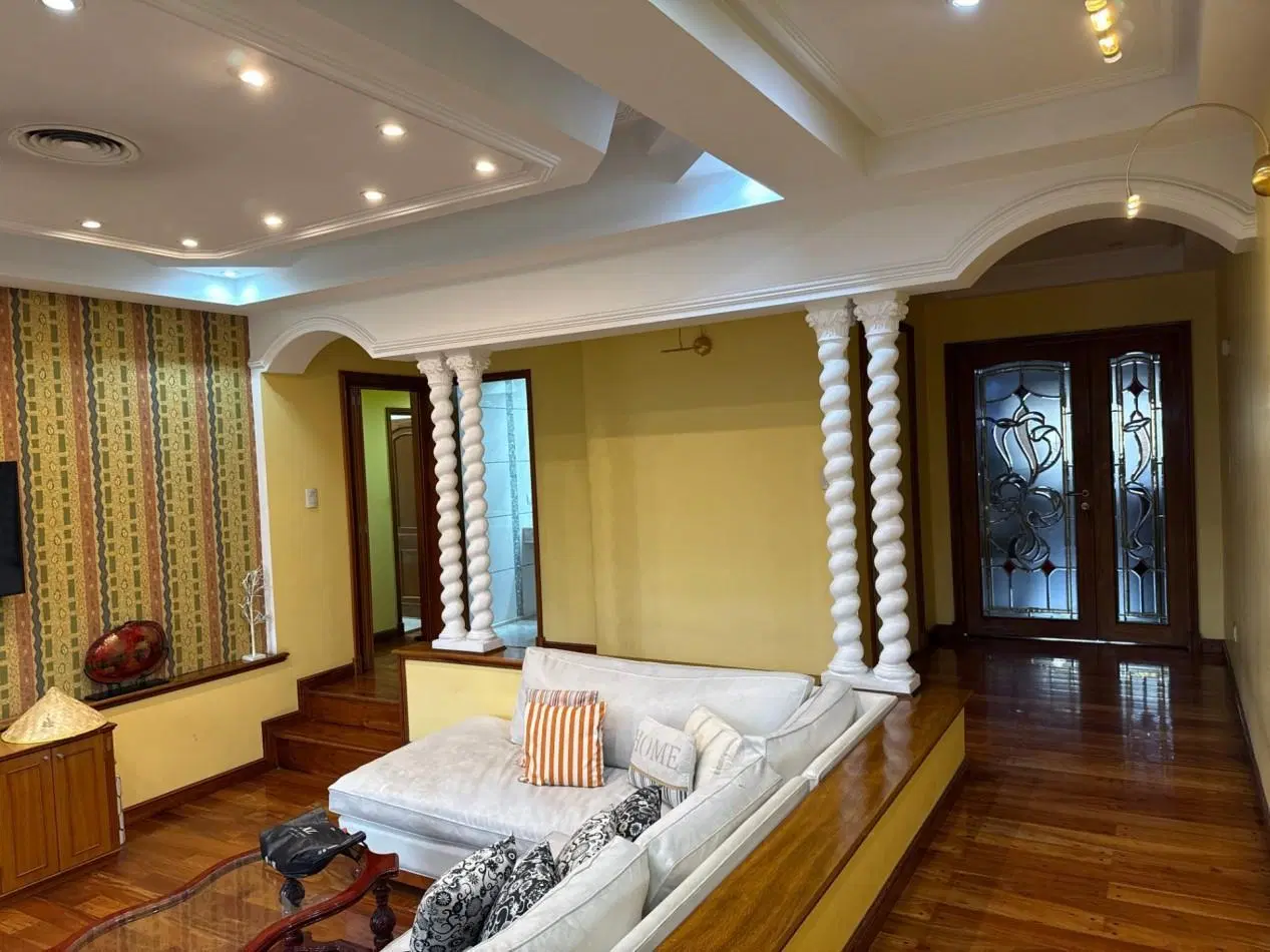 Chalet en venta Lomas de Zamora 2