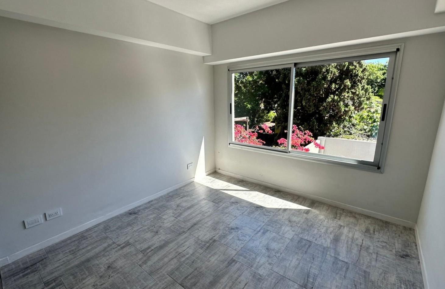Departamento Venta Banfield 3 Ambientes c/ cochera y Terraza Lomas De Zamora