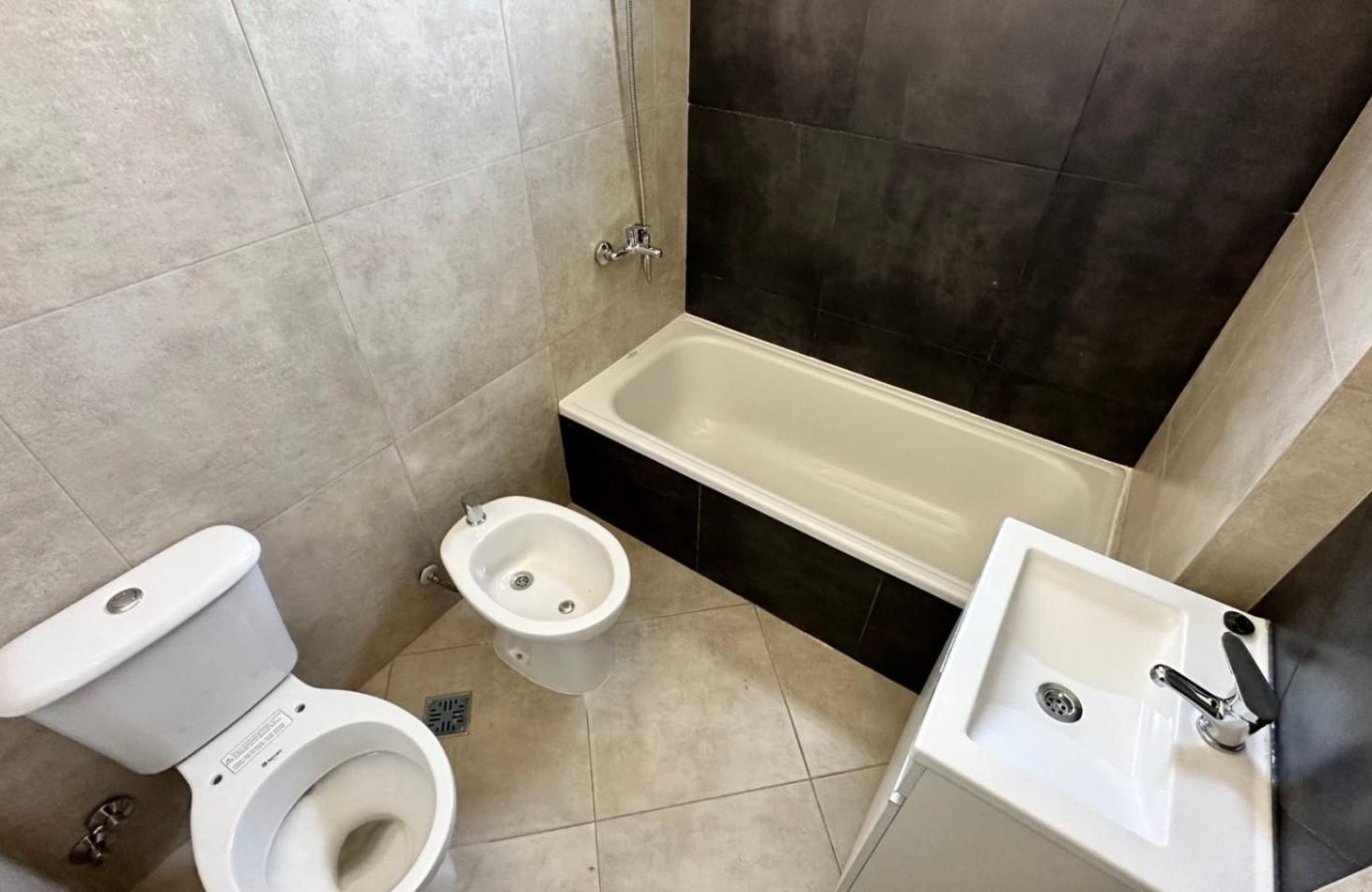 Departamento Venta Banfield 3 Ambientes c/ cochera y Terraza Lomas De Zamora