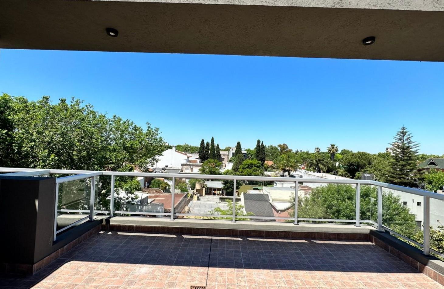 Departamento Venta Banfield 3 Ambientes c/ cochera y Terraza Lomas De Zamora
