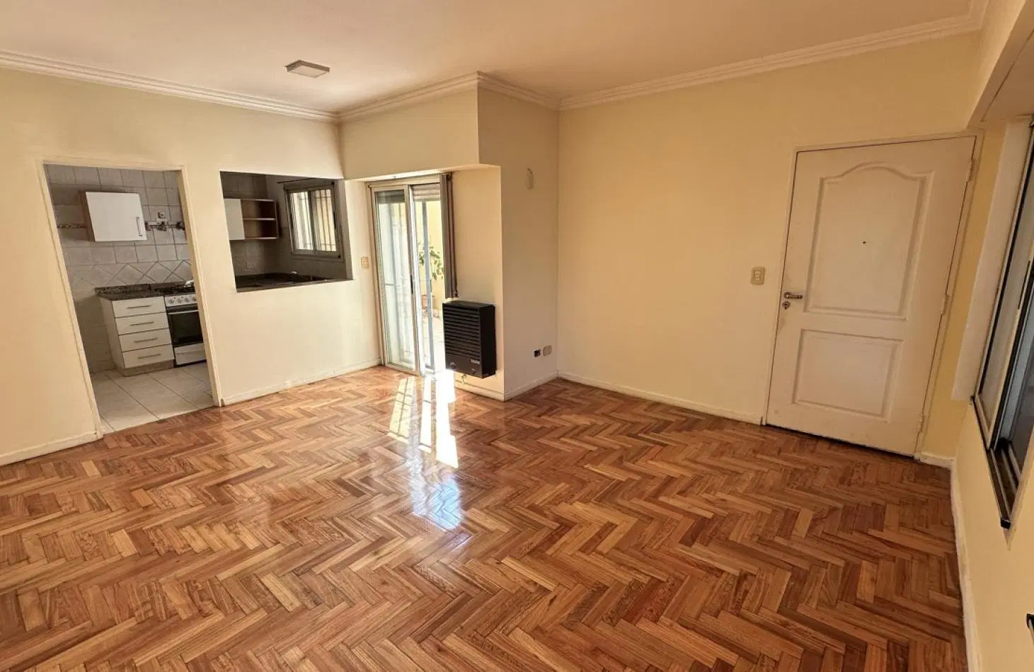 3 ambientes venta con dos cocheras en banfied lomas de zamora Apto credito 5