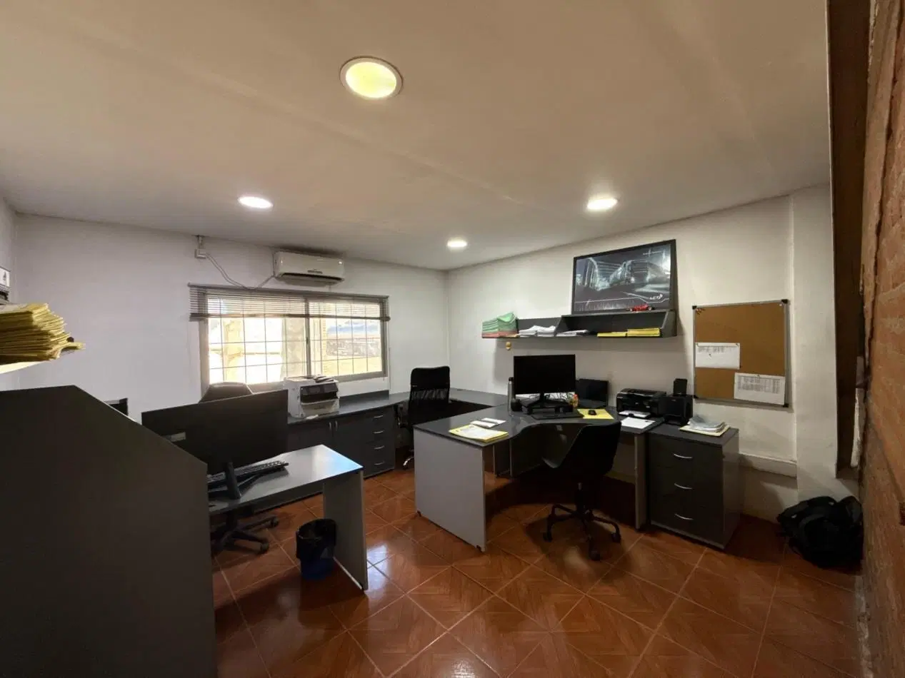 Galpon/Deposito en venta Parque Industrial Quilmes 4
