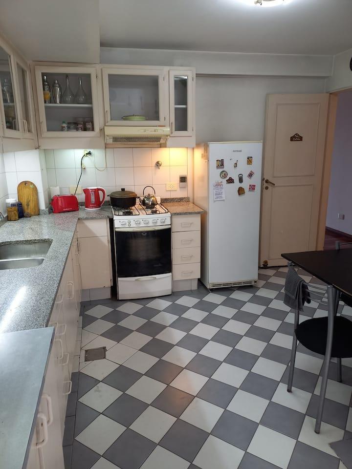 Alquiler por Dia Cerca del Aeropuerto de Ezeiza/en Venta 4amb Monte Grande 2