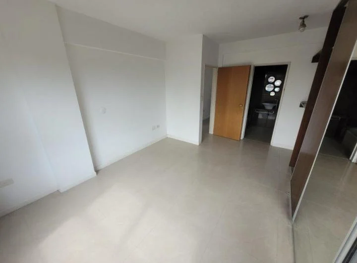 Alquiler de 3 ambientes con cochera  5