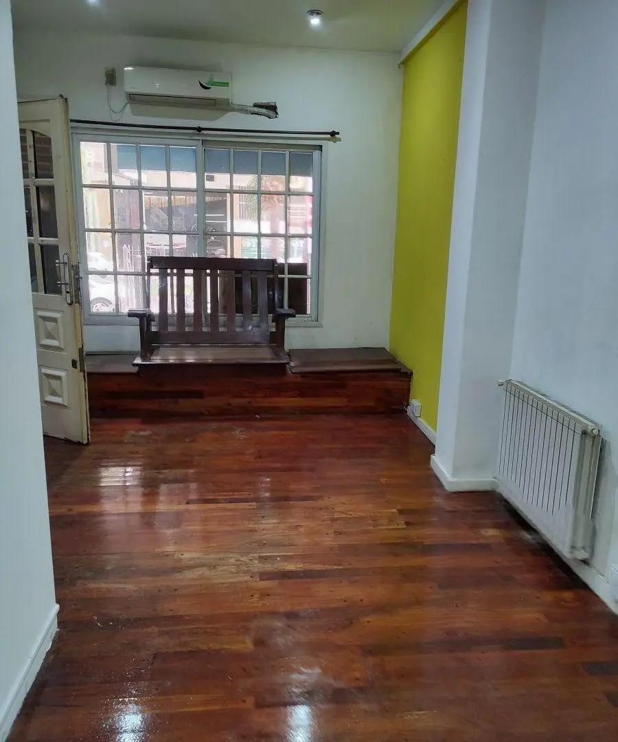 LOCAL / OFICINA EN ALQUILER – EXCELENTE UBICACIÓN EN MONTE GRANDE CENTRO 3