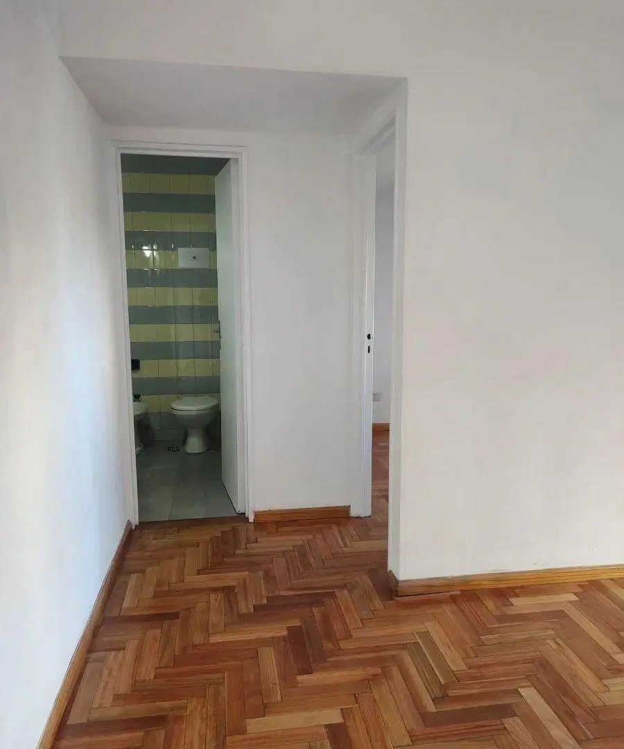 ALQUILER | 2 AMBIENTES SOBRE AVENIDA SAN JUAN 2