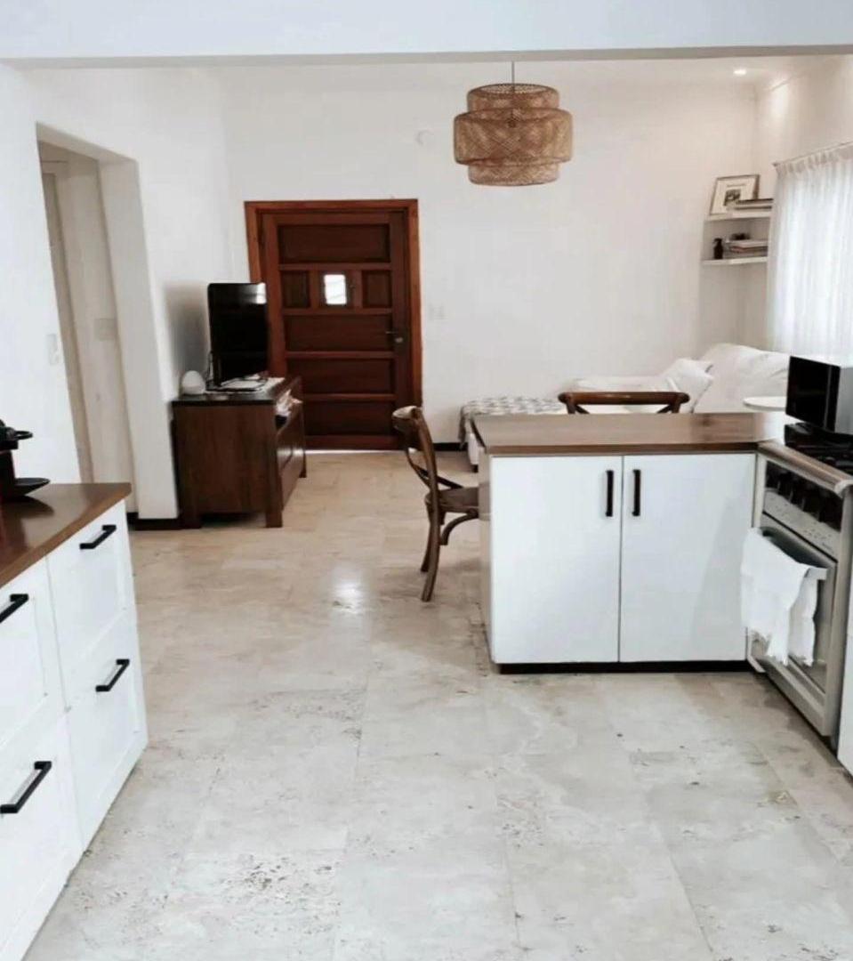 Foto de Casa Remodelada a la venta en Monte Grande!, imagen 3
