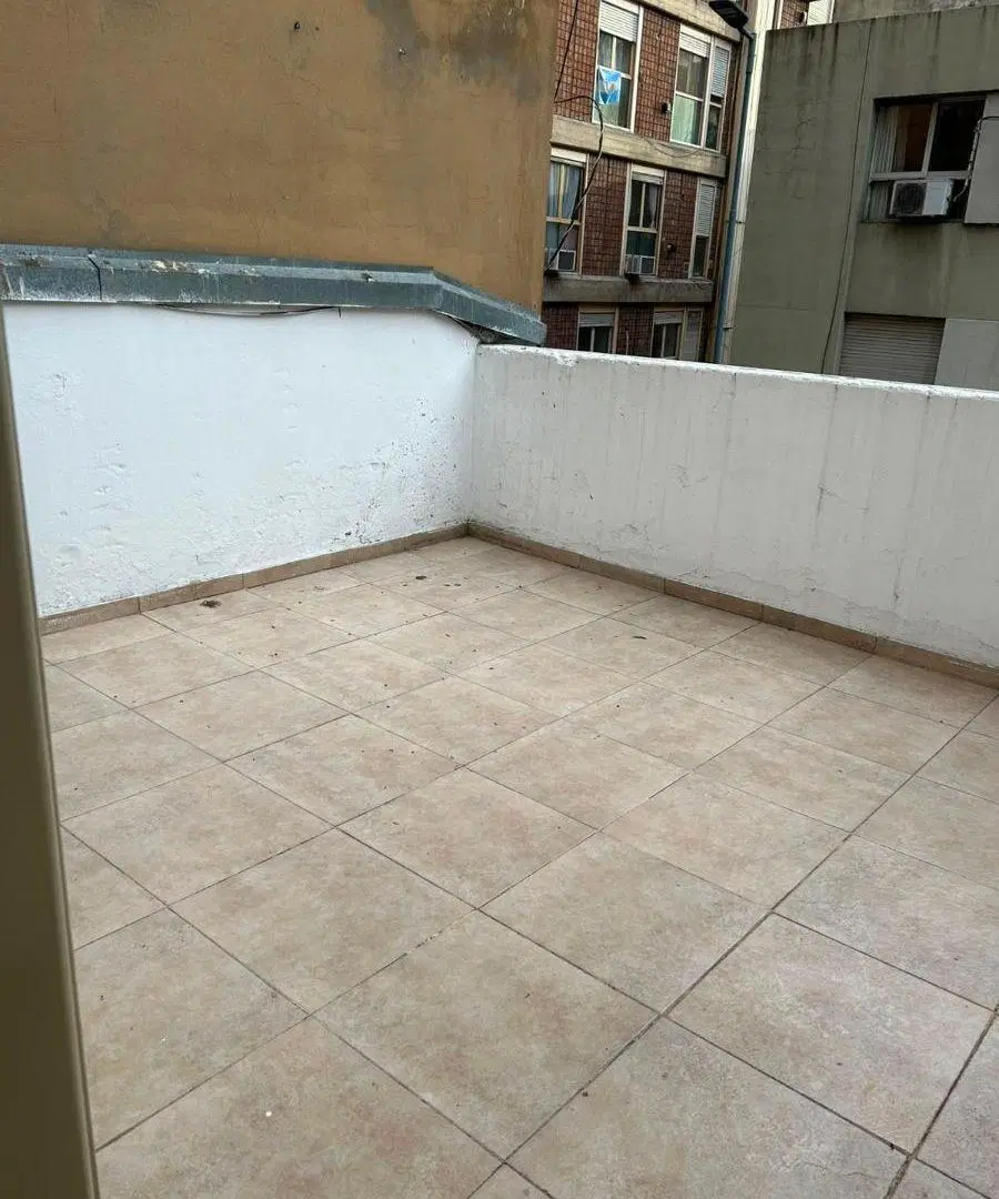 DPTO EXTERNO CON TERRAZA - SIN EXPENSAS - CON EXCELENTE UBICACION 4