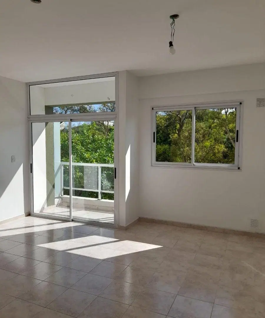 Monoambiente en VENTA en calle 14 entre 64 y 65 5