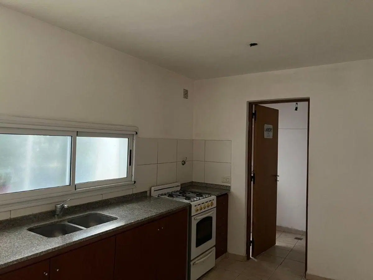 Departamento en VENTA en calle 22 entre 32 y 33 2