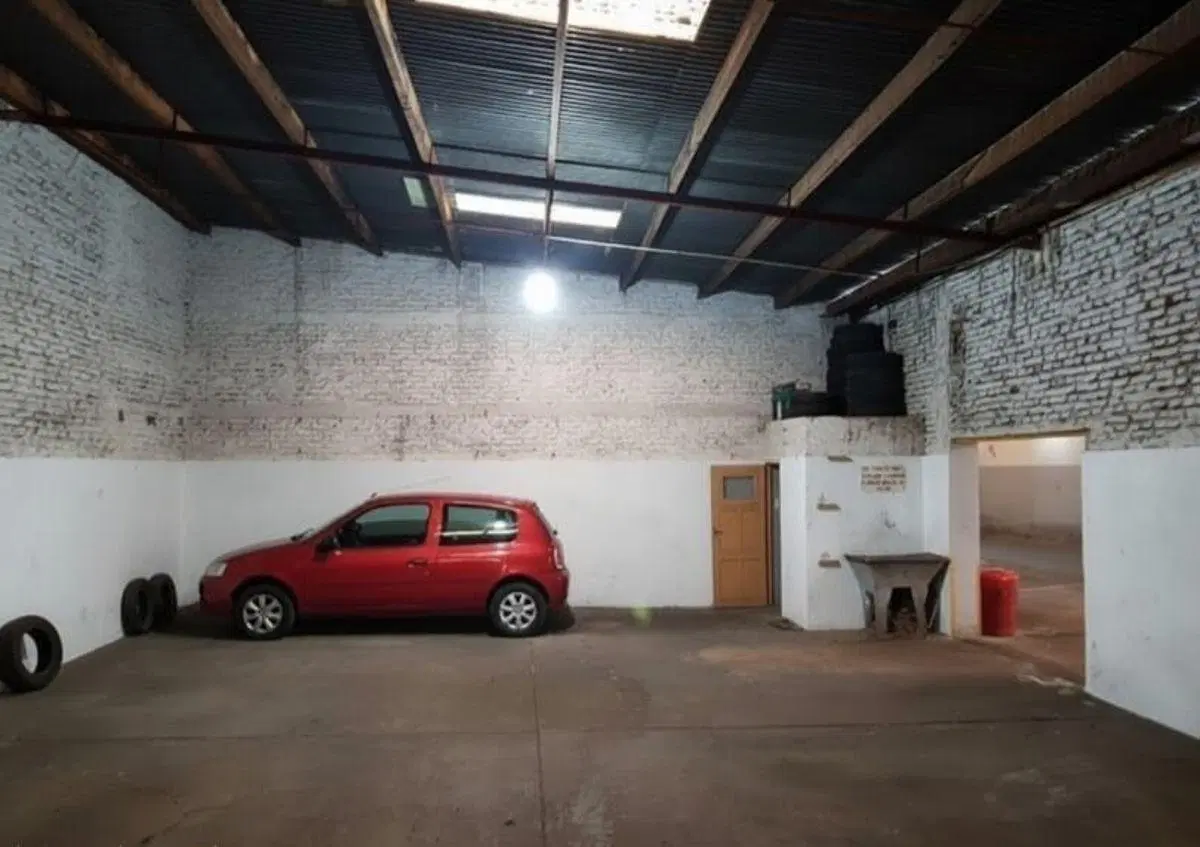 Galpón en VENTA en calle 70 entre 5 y 6 5