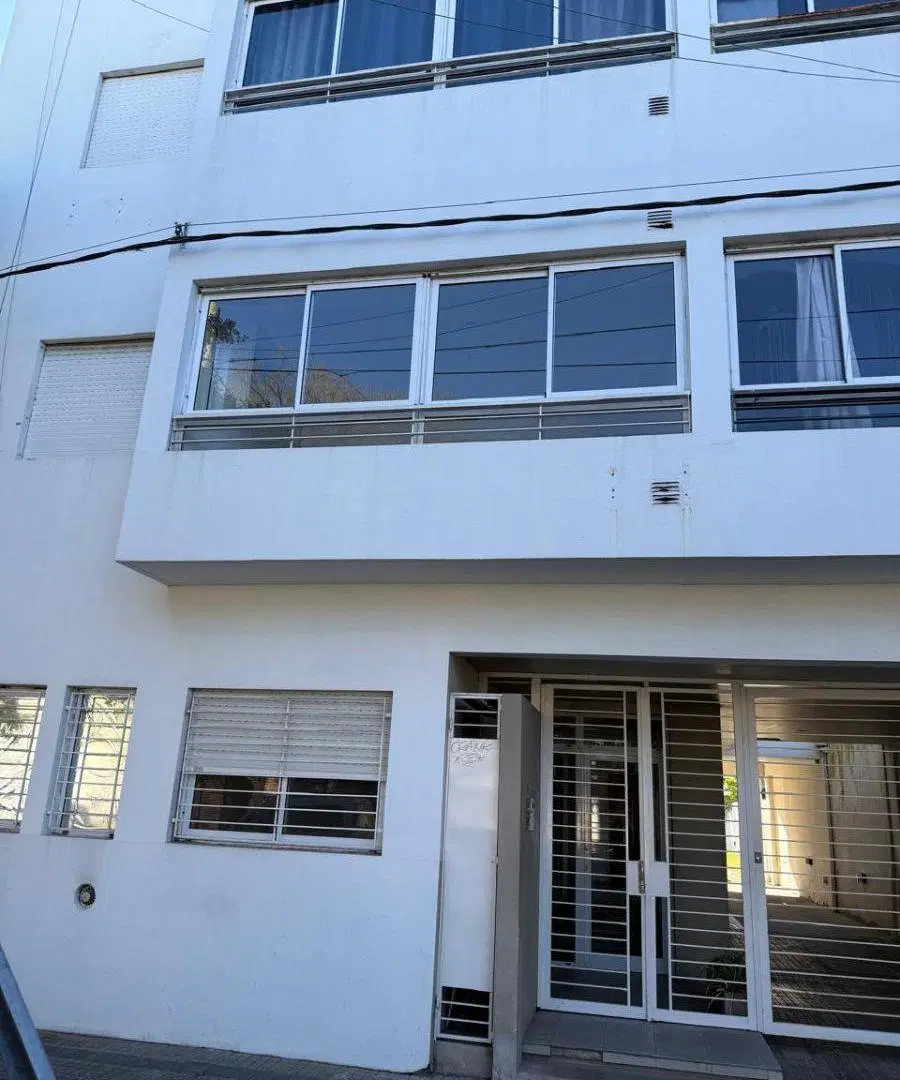 Departamento en ALQUILER en calle 23 entre 55 y 56 - 1 dormitorio 3