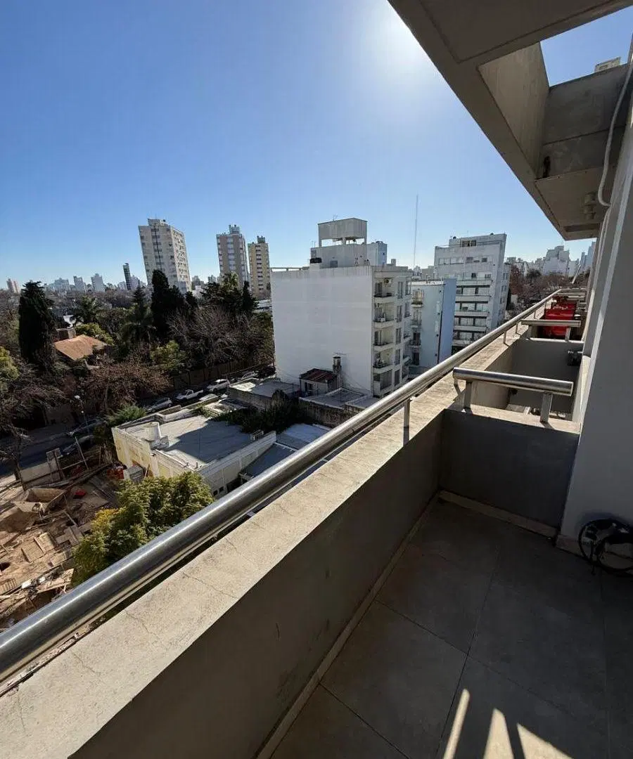Departamento en ALQUILER en calle 51 entre 21 y 22 - 1 dormitorio 4