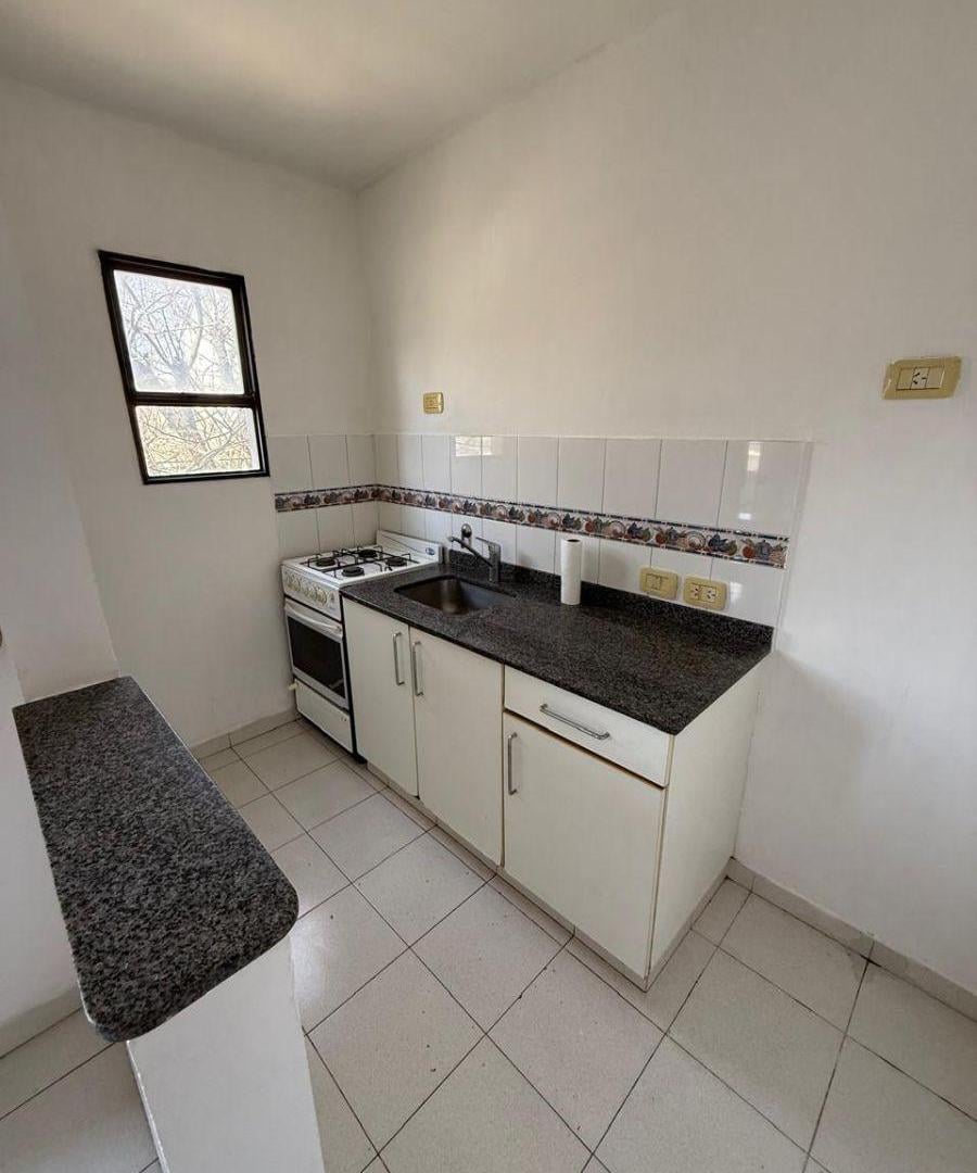 Foto de Departamento en ALQUILER en calle 62 entre 1 y 2 - 1 dormitorio, imagen 5