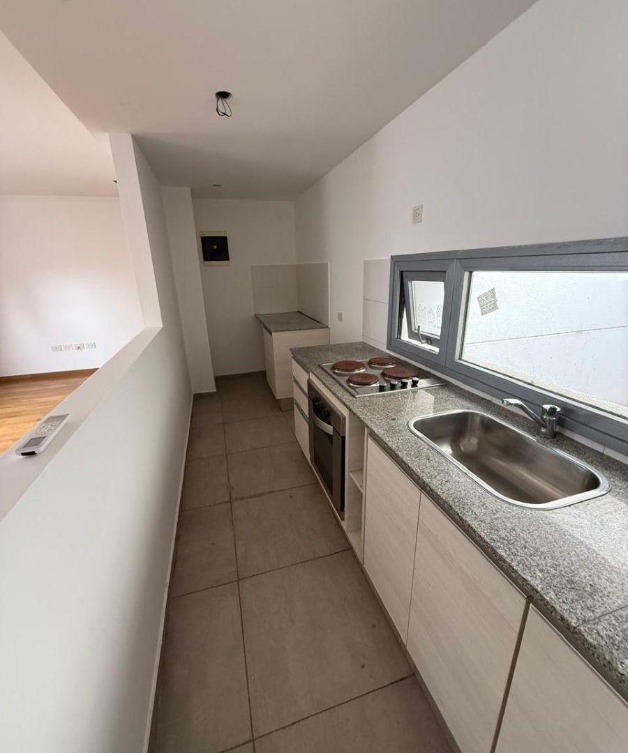 Foto de Departamento en ALQUILER en calle 58 entre 5 y 6 - 2 dormitorios, imagen 2