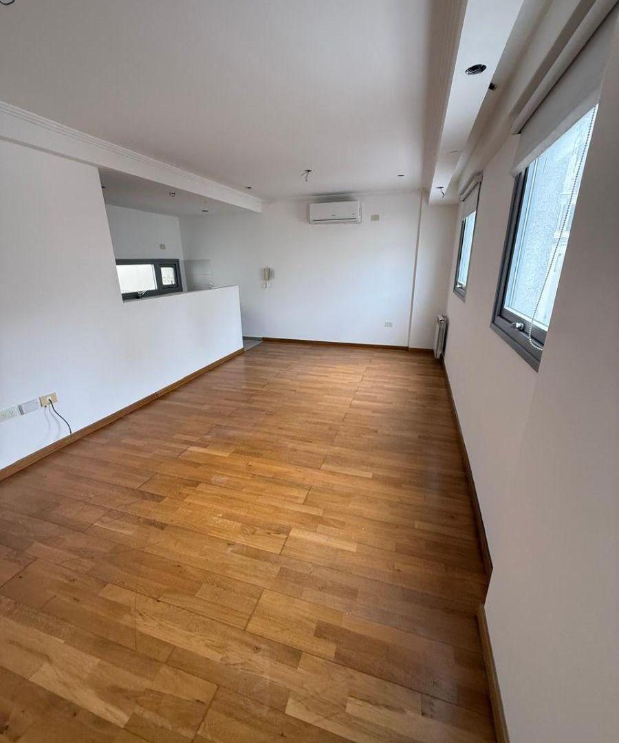 Foto de Departamento en ALQUILER en calle 58 entre 5 y 6 - 2 dormitorios, imagen 1