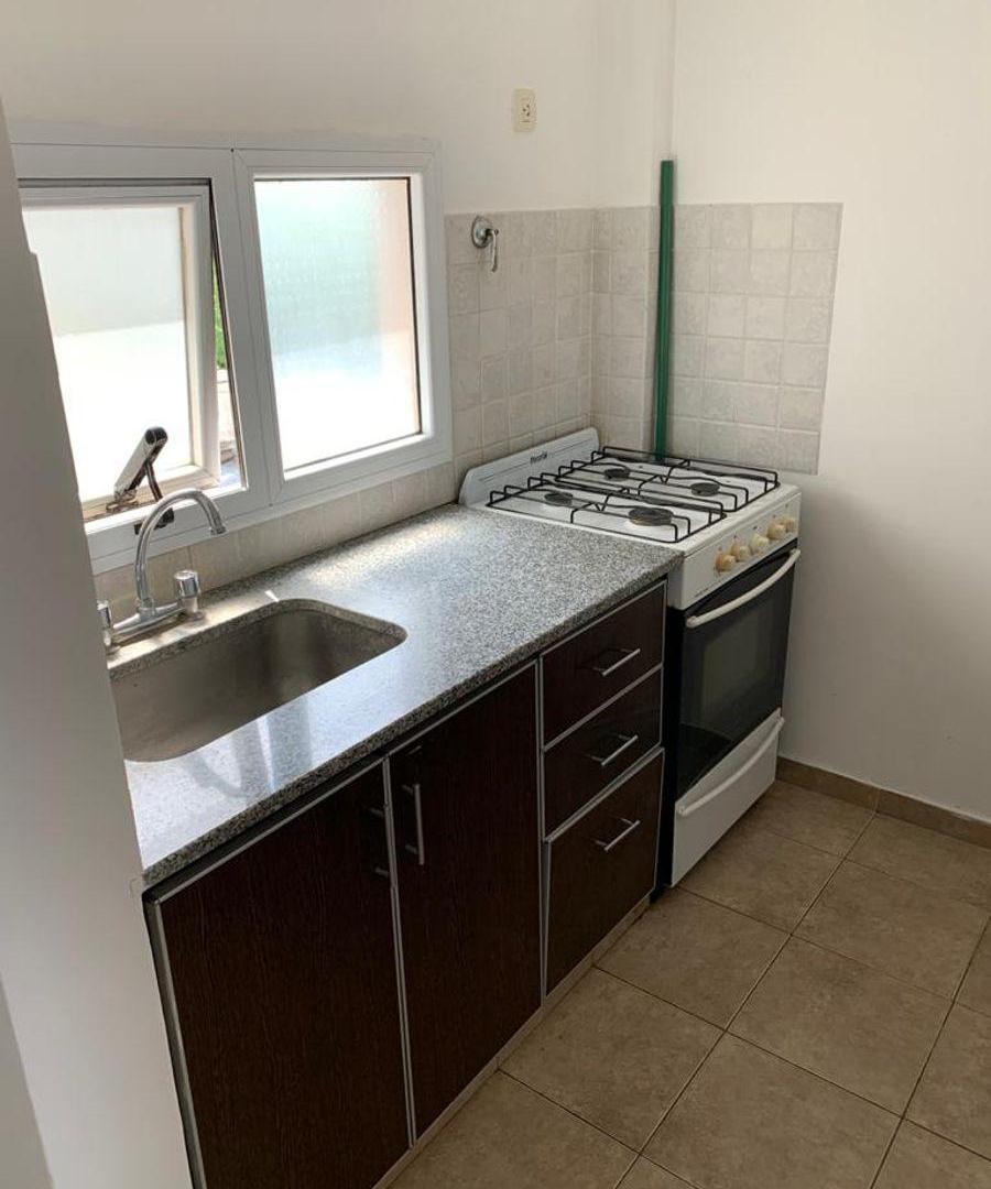 Foto de Departamento en ALQUILER en calle 23 entre 55 y 56 - 1 DORMITORIO, imagen 4