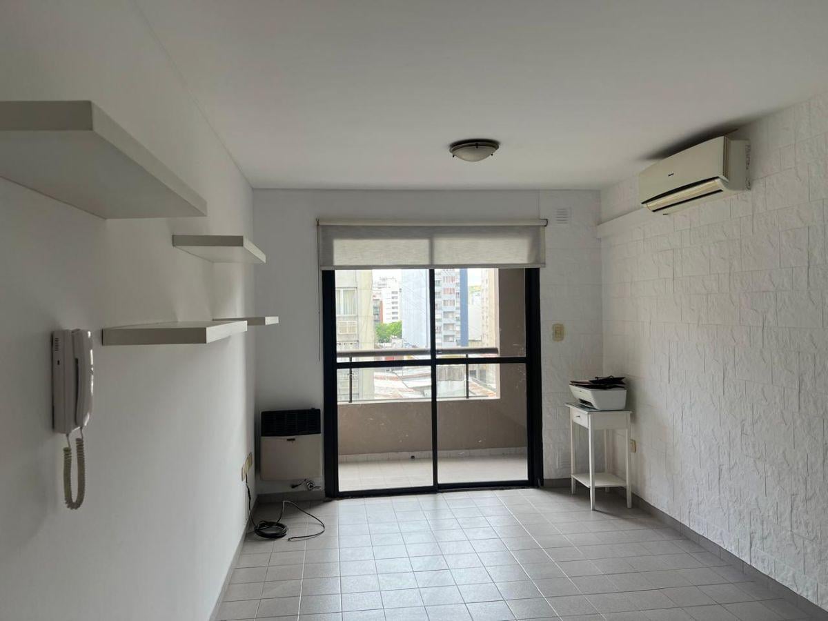 Foto de Departamento en ALQUILER en calle 48 entre 5 y 6 - 1 DORMITORIO, imagen 1