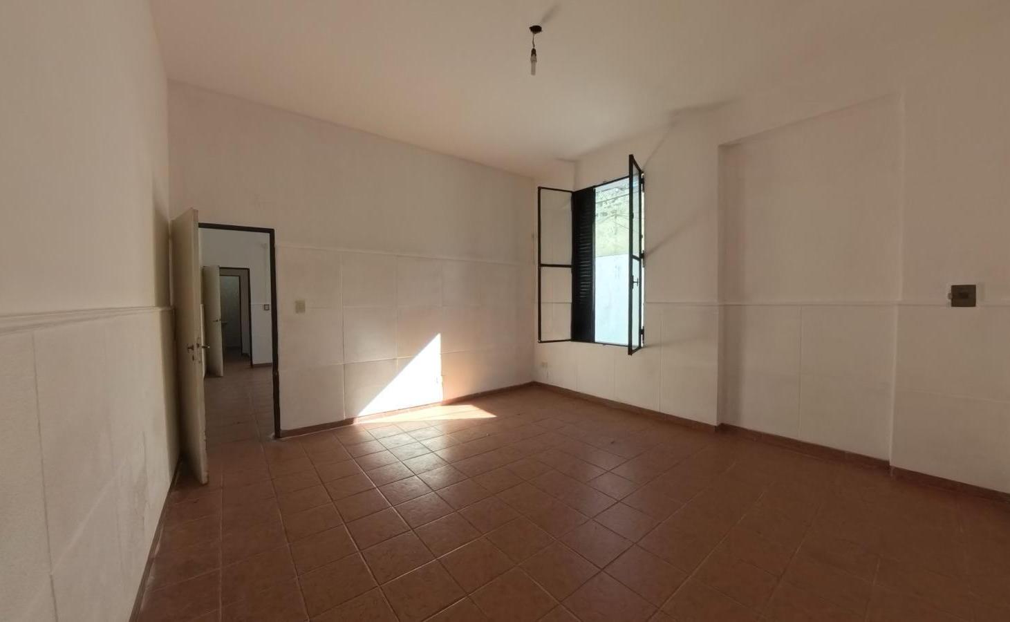 Casa en Echesortu