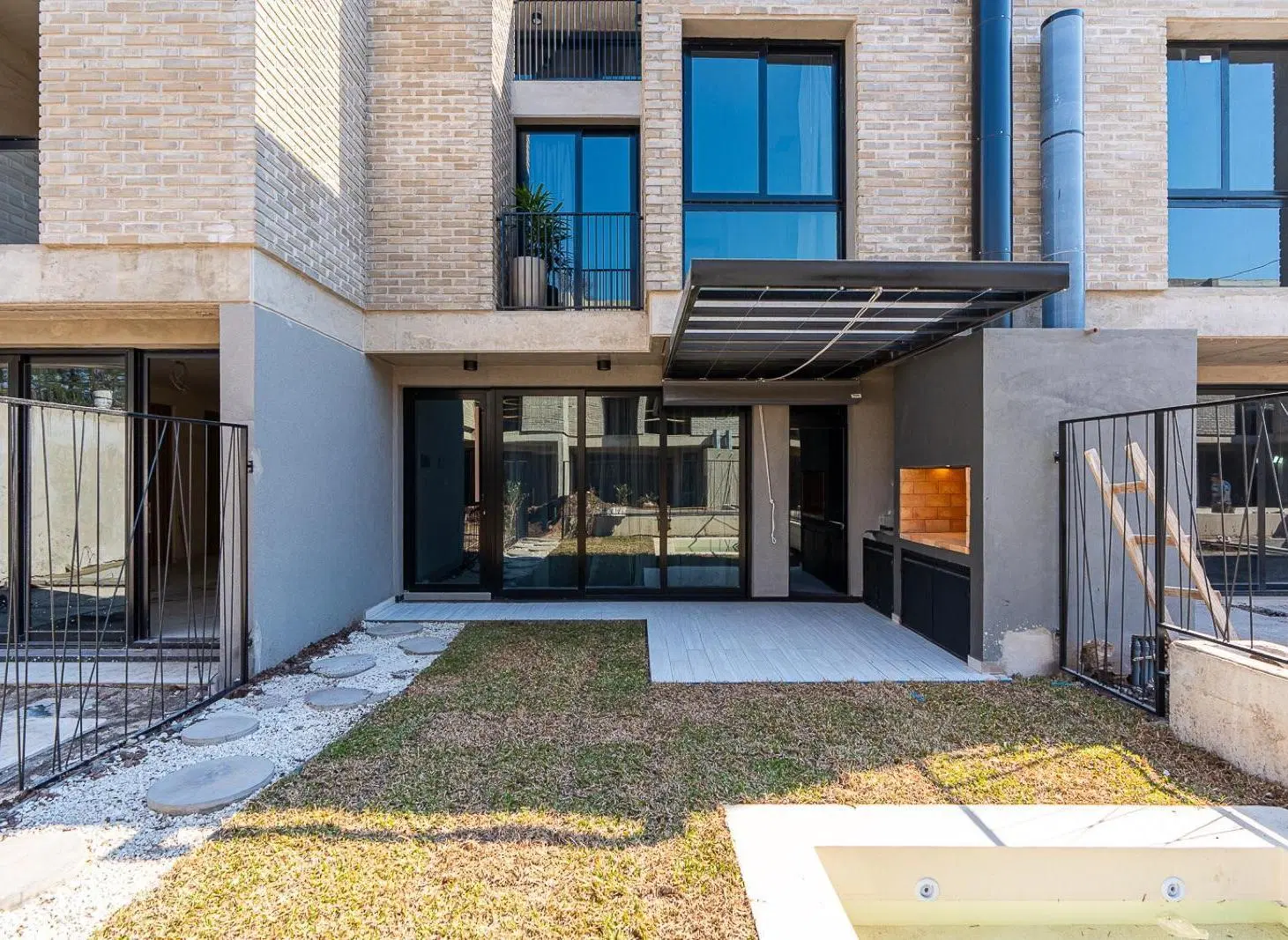Departamento en Fisherton 8