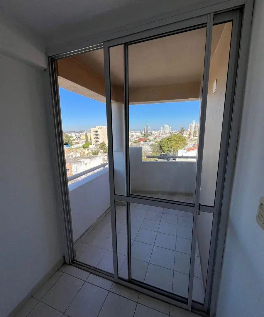 DEPTO de UN DORM con BALCON en GARAY 2009, EXPENSAS ECONOMICAS!!! 3