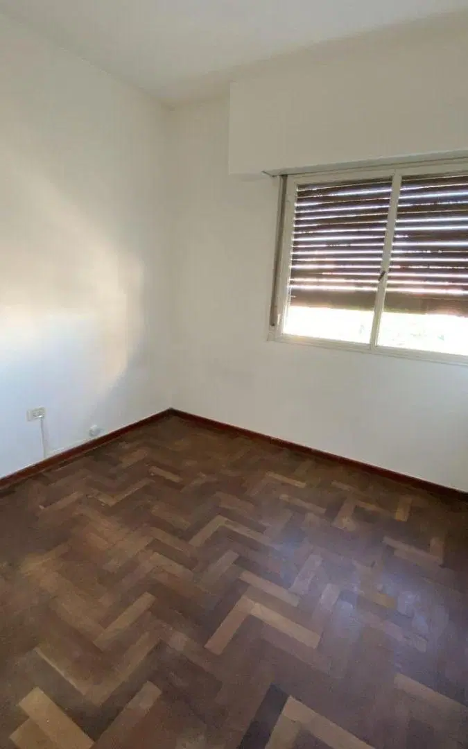Alquiler Depto 3 Dormitorios con Balcón - 65 11 y 12 2