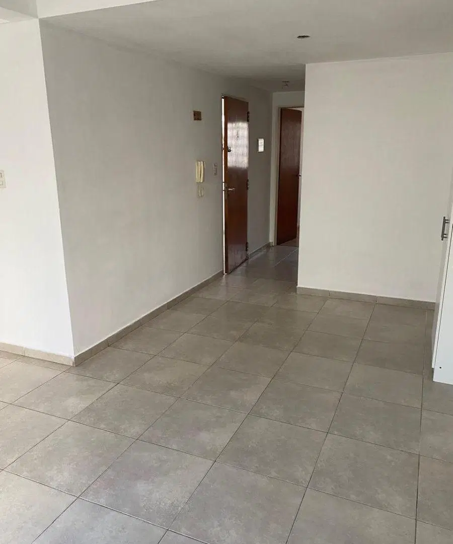 Alquiler depto 1 dormitorio Patio+Cochera 65 y 19 4