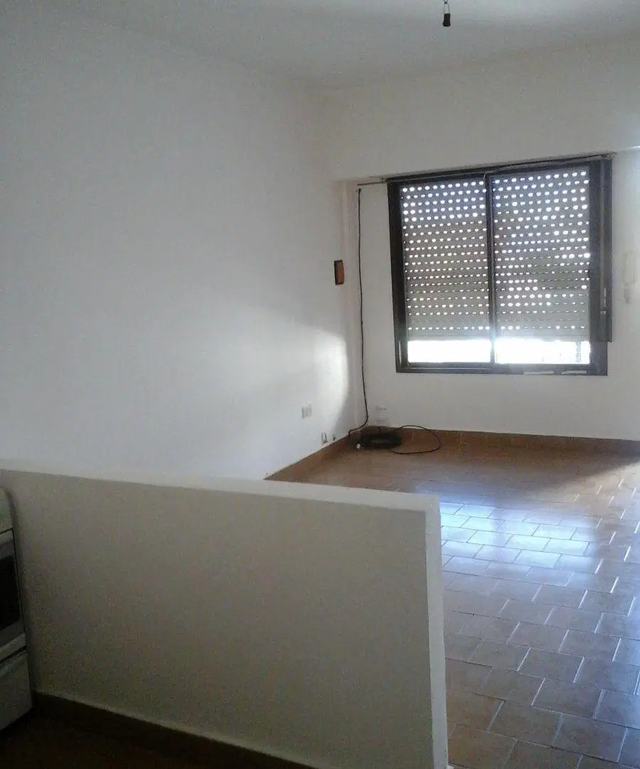 Depto En Alquiler 1 Dormitorio - 5 63 Y 64 4