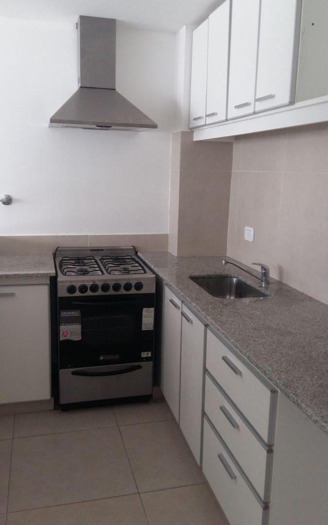 Foto de Moderno Monoambiente en Alquiler 1 e/64 y 65, imagen 2