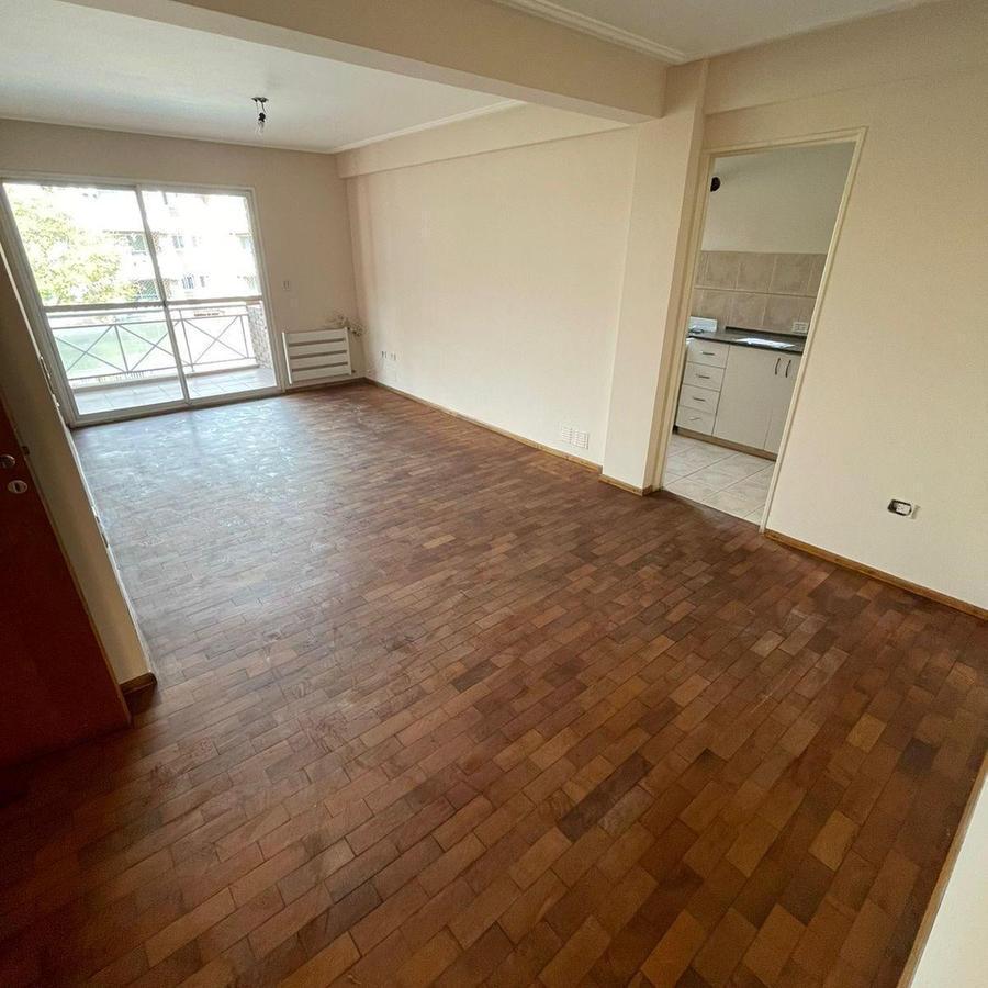 VENTA DOS DORMITORIOS EN BARRIO JARDIN . JARDINES DEL SUR