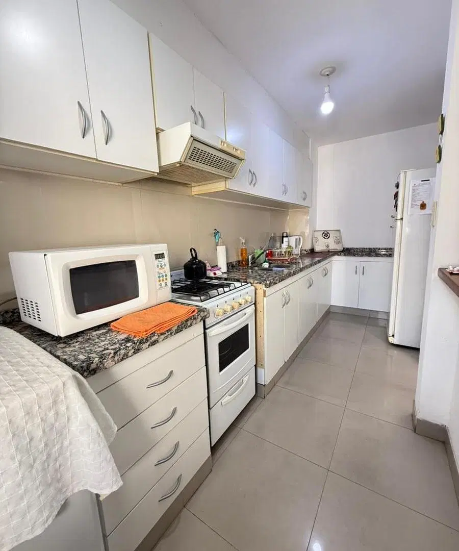 Departamento en el Sureño 2, 1 Dorm con Baño en suite y Cochera 3