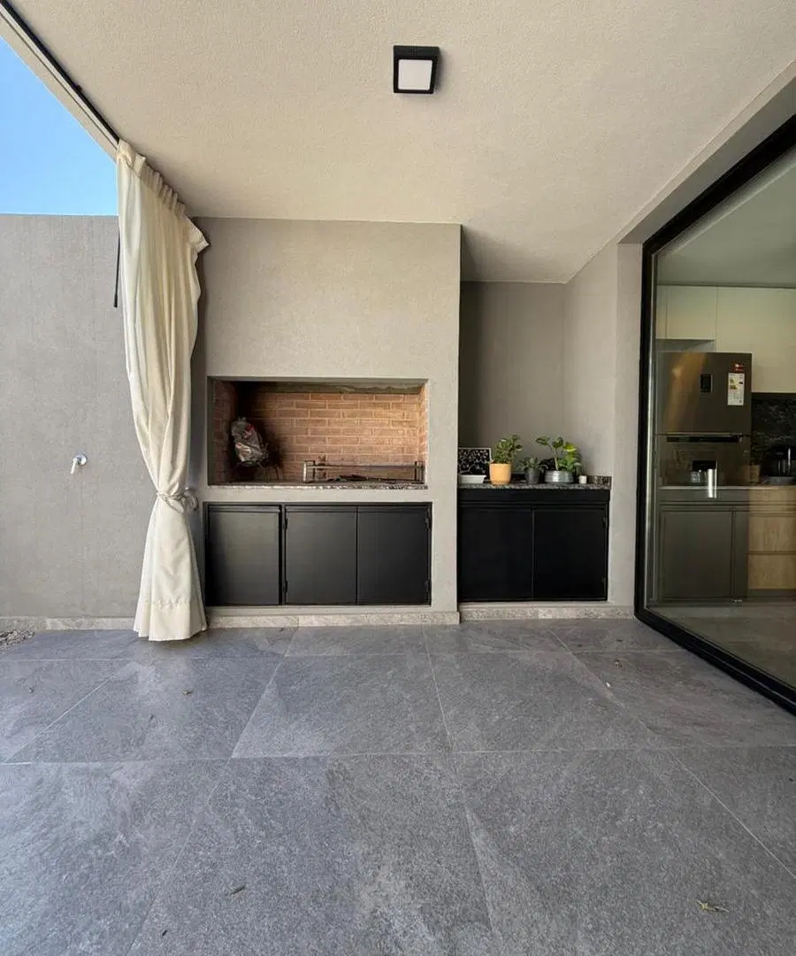 Duplex en alquiler semiamoblado en La Luisita con pileta 5